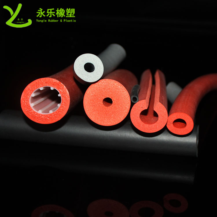 發(fā)泡硅膠管，擠出發(fā)泡硅膠管，耐高溫發(fā)泡硅膠管