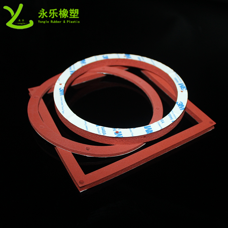定制模壓發(fā)泡硅膠墊，無氣味模壓發(fā)泡硅膠墊，耐高溫模壓發(fā)泡硅膠墊