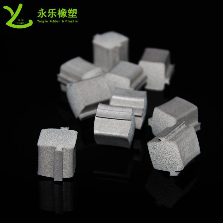 模壓硅膠發(fā)泡，模壓硅膠發(fā)泡件，定制模壓硅膠發(fā)泡，細(xì)孔模壓硅膠發(fā)泡