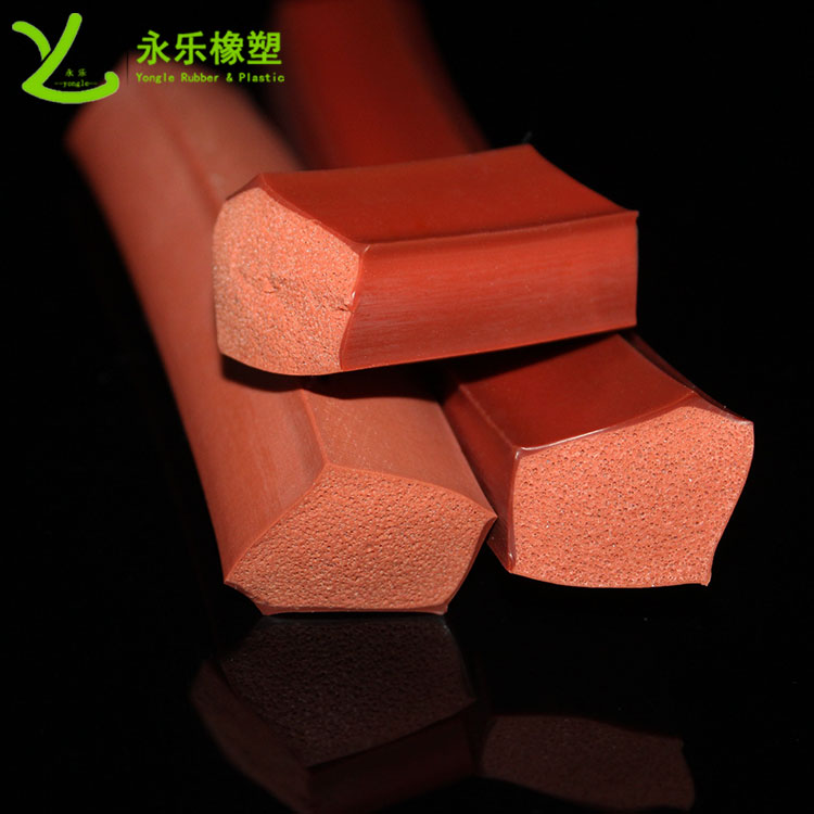 擠出復(fù)合發(fā)泡硅膠條，耐高溫復(fù)合發(fā)泡硅膠條，耐老化復(fù)合發(fā)泡硅膠條